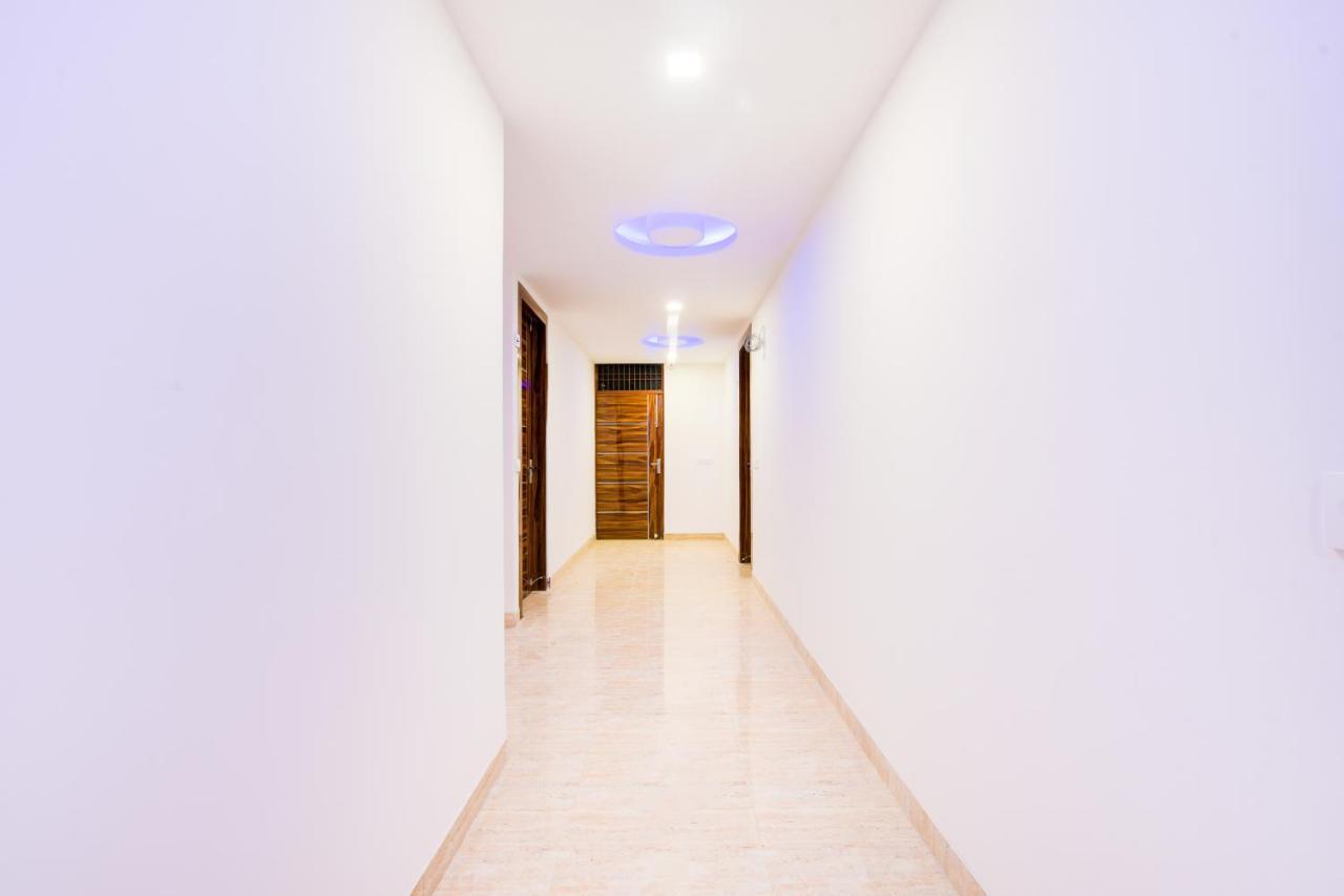 Hotel Fabulous - Delhi International Airport Neu-Delhi Exterior foto